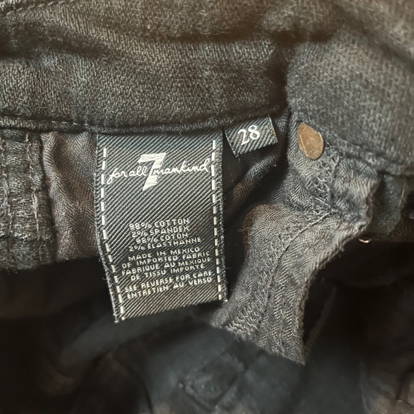 7 for All Mankind black cropped jeans - Picture 2 of 3